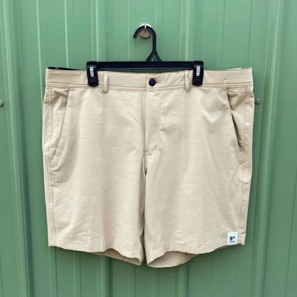 Men's Lightweight Flat Front Shorts, 9" Inseam, Size 44
